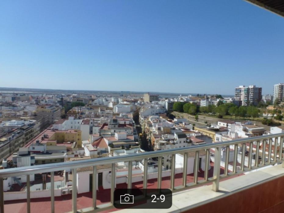 En Pleno Centro, Con Inmejorables Vistas Apartamento Huelva Exterior foto